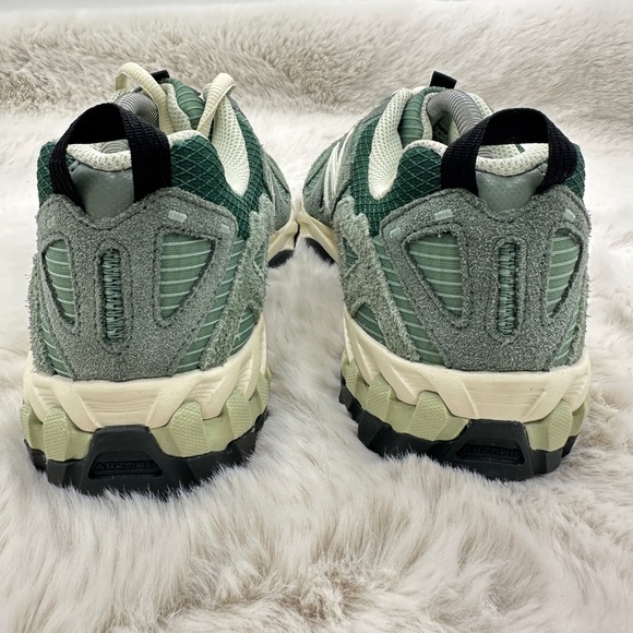 New Balance Lunar New Year 610T. Color:  Green‎ with natural mint Men’s 8.5 - Picture 9 of 13